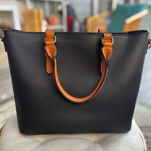 Isabelle navy faux leather pebbled shoulder bag chevron interior tan handles